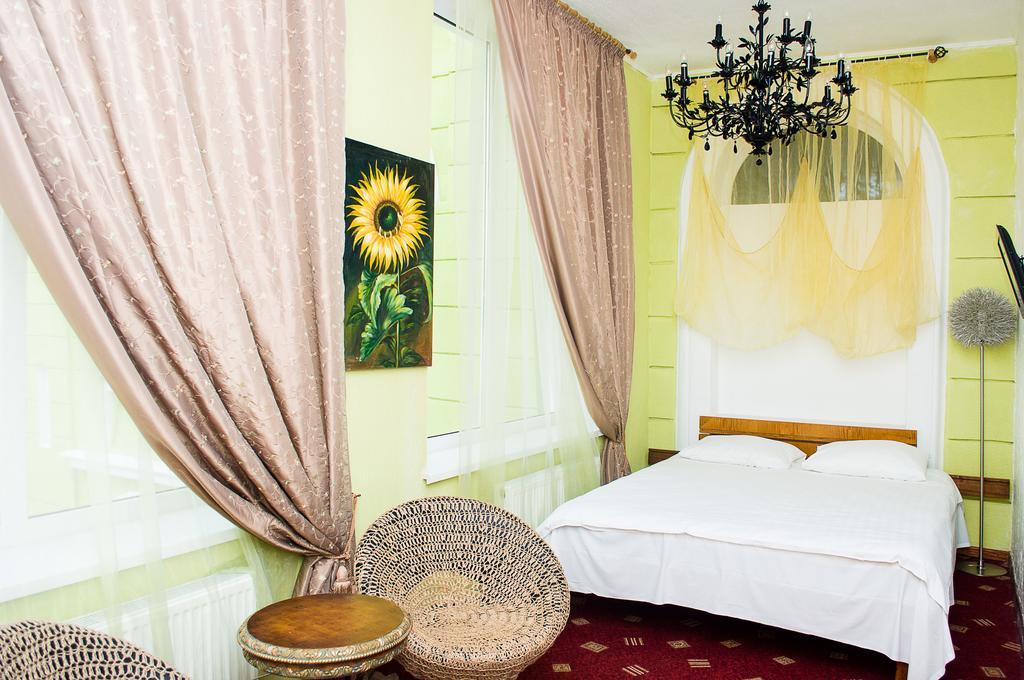Guest House De Rishelye Odessa Ngoại thất bức ảnh